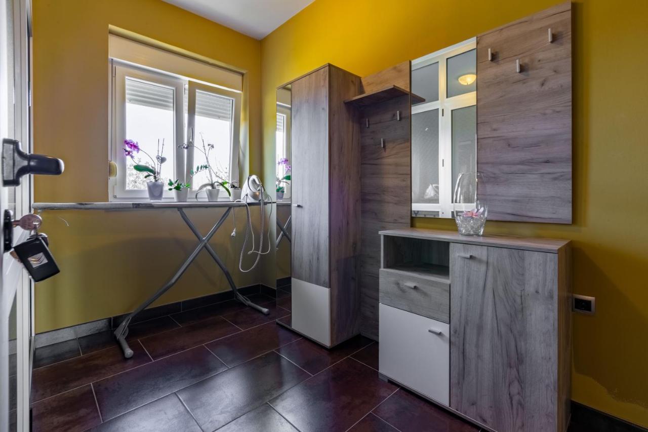 Rs Two Bedroom Apartment Sukošan Εξωτερικό φωτογραφία